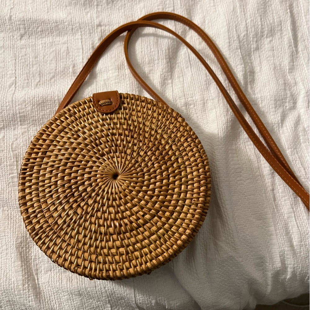 Boho woven round bag